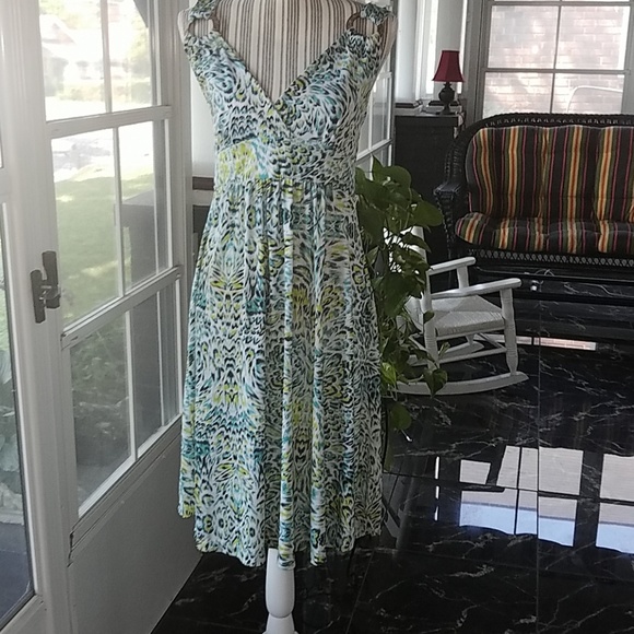 Summer Date dress - Picture 1 of 4